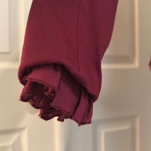 CCO PRICE DROP 🔥🔥 Stylish Unique Style Maroon Open Jacket Size Medium - Picture 6 of 10